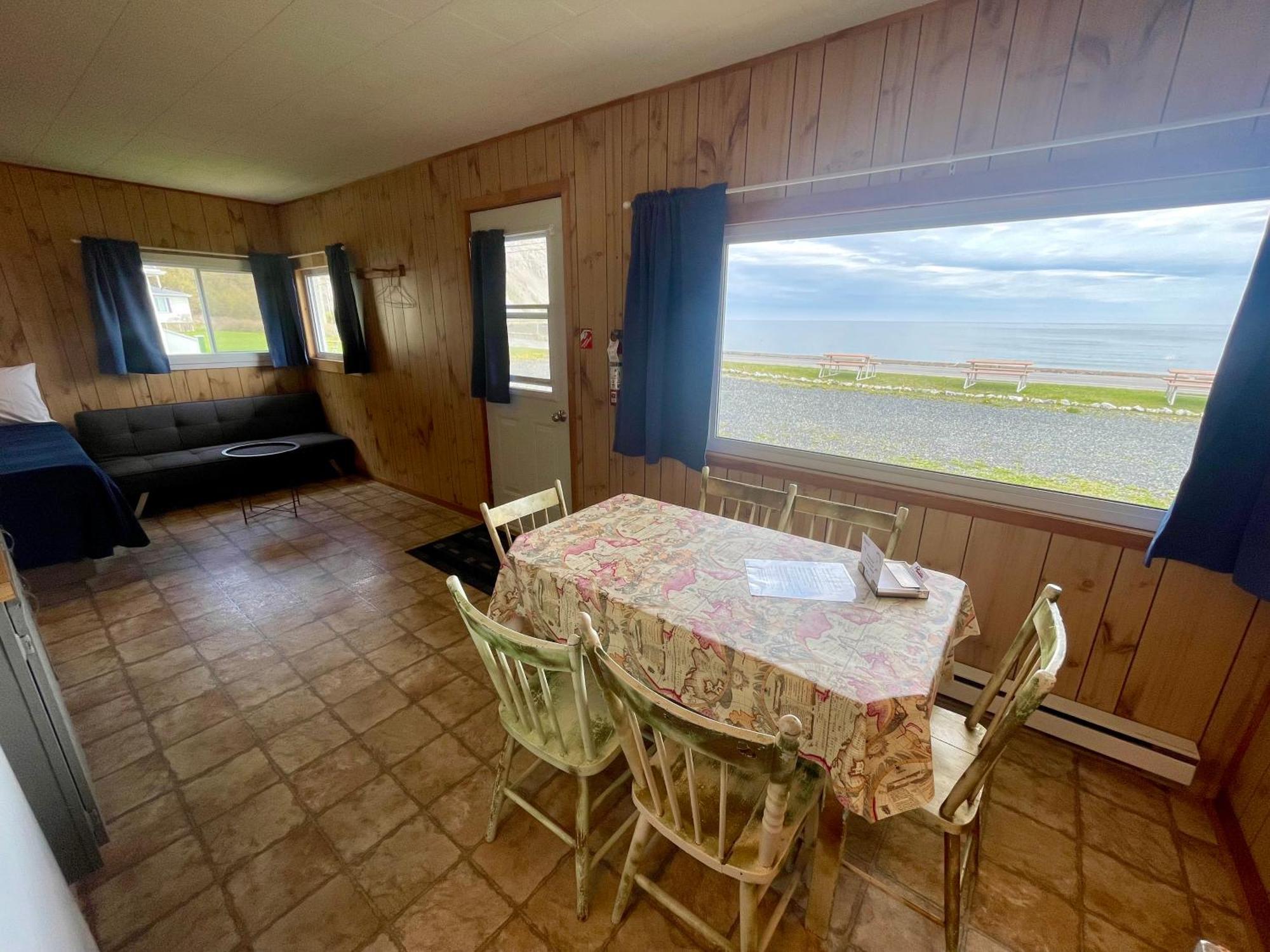 Chalets Bernatchez Mont-Saint-Pierre Kültér fotó
