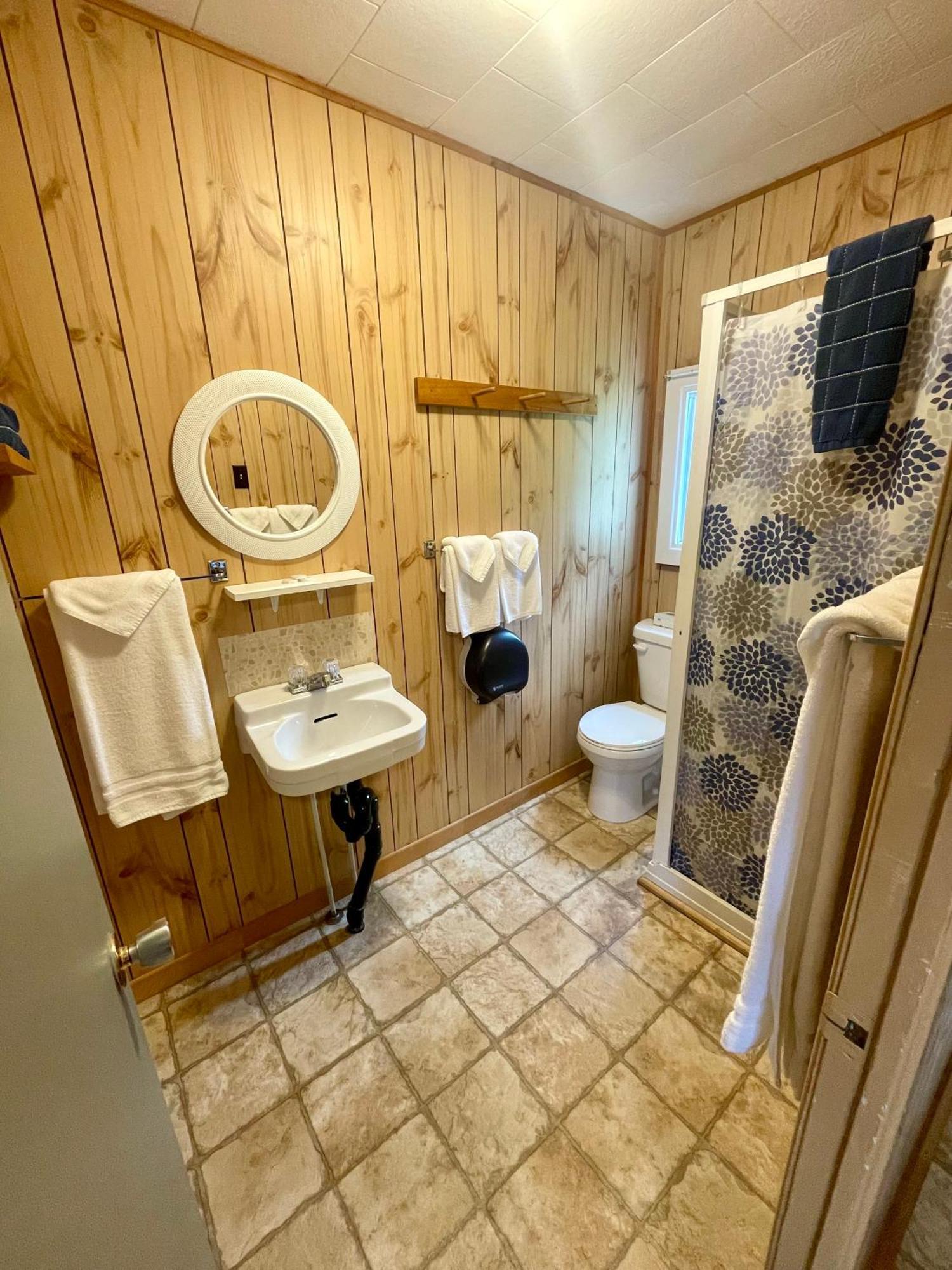Chalets Bernatchez Mont-Saint-Pierre Kültér fotó